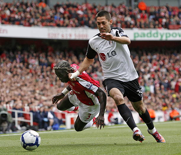 赛攻防两端 赛攻防两端